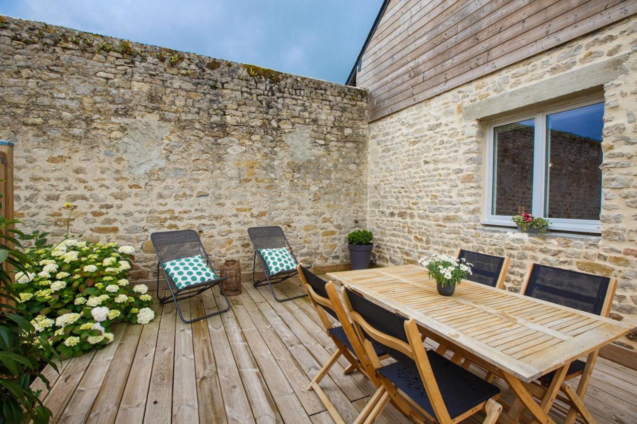 Le Clos Poulain Petits Gites De Charme Et Chambres D'Hotes Familiales Au Calme Proche Bayeux Et Des Plages Nonant ภายนอก รูปภาพ